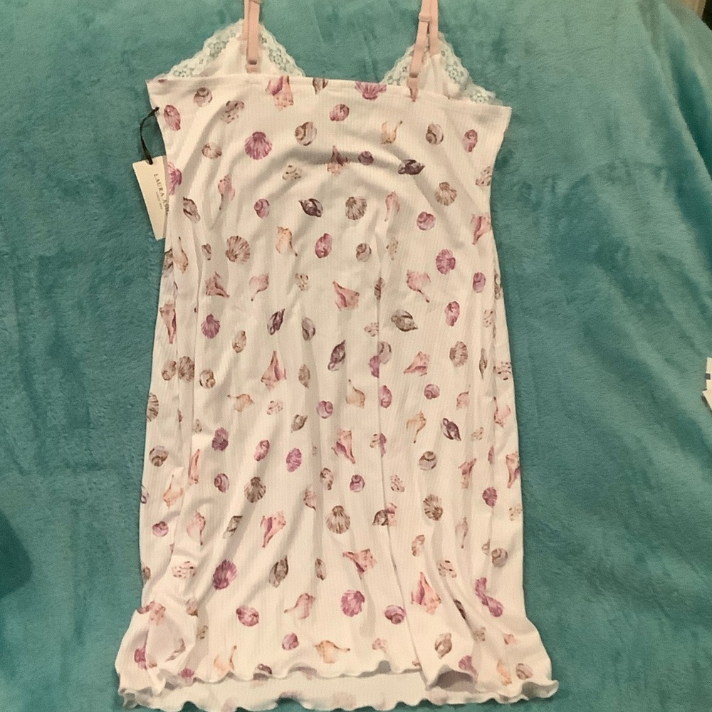 Laura Ashley Womens Pink Seashells Nightgown NWT Size Medium - Picture 10 of 16
